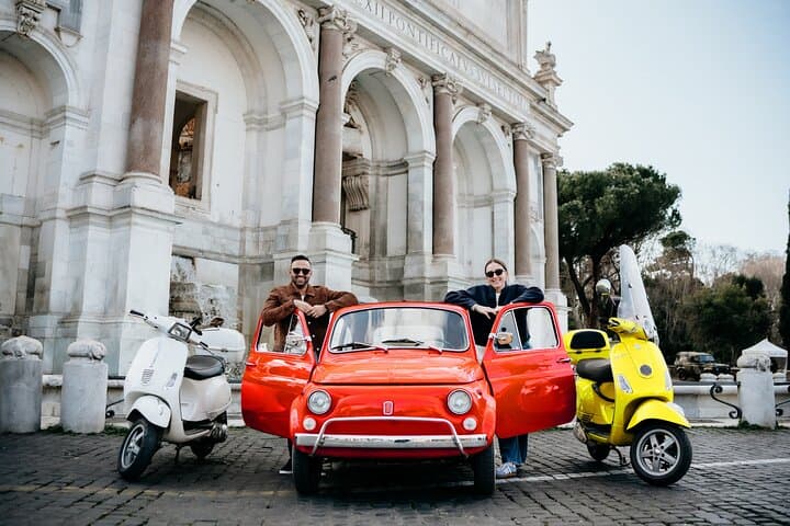 Rome Vespa and Fiat 500 Small Group Tour with Photoshoot option