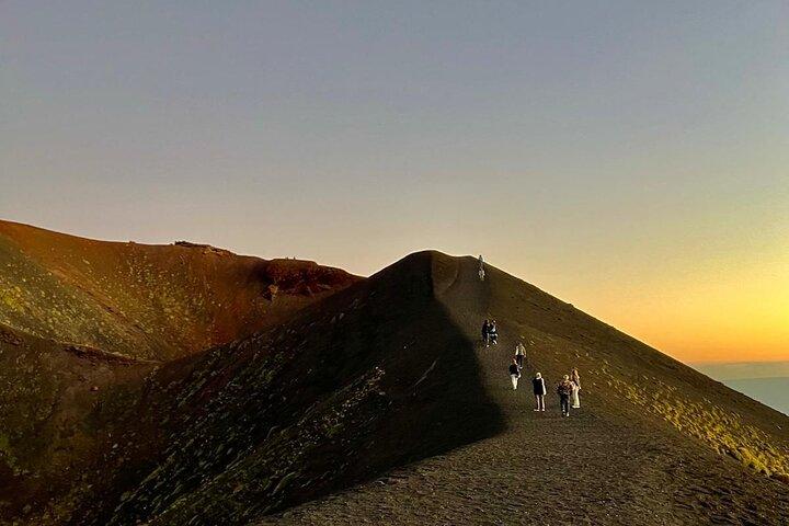 Mount Etna Sunset with sicilian tasting
