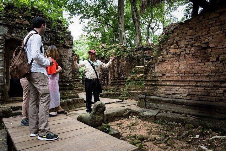Koh Ker Temple Group & Beng Mealea Full-Day Join-in Tour