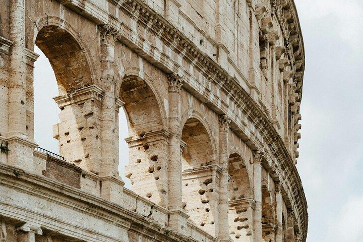 Exclusive Colosseum Tour – Small Group (Max 7 People)