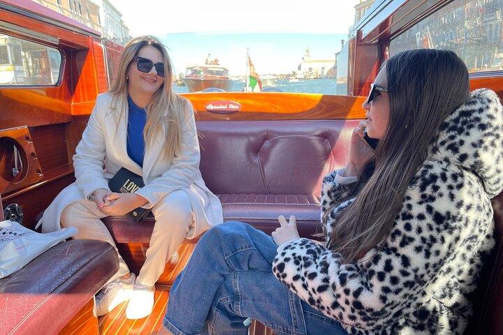 Venice Private Water Taxi from your Hotel to Santa Lucia Station