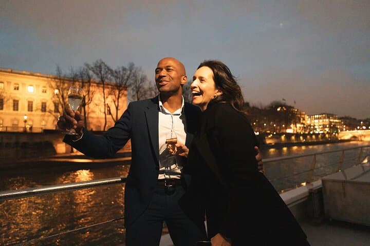 Bateaux Mouches® Special Bastille Day Dinner Cruise in Paris