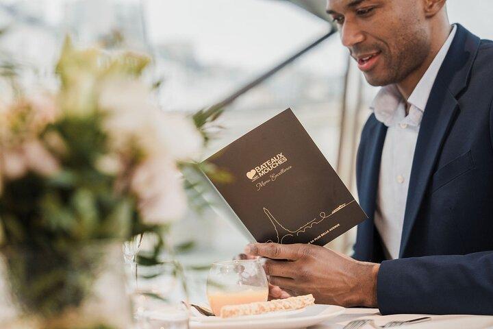 Bateaux Mouches® New Year's Eve Special Dinner Cruise in Paris