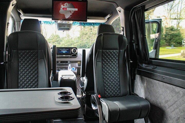 Airport Transfer Luxury Van 8-seater (max. 8 PAX)