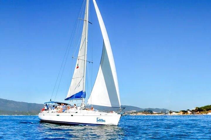 Exclusive Sailing Tour with Snorkeling in Puerto Vallarta