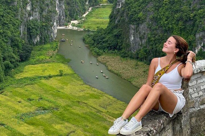 Hanoi: Private Day Tour Explore Trang An, Bich Dong & Mua Caves