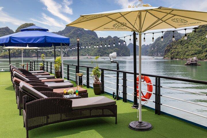 Doris Cruise 5 star cruise 2 days visiting Halong Bay Lan Ha Bay private balcony