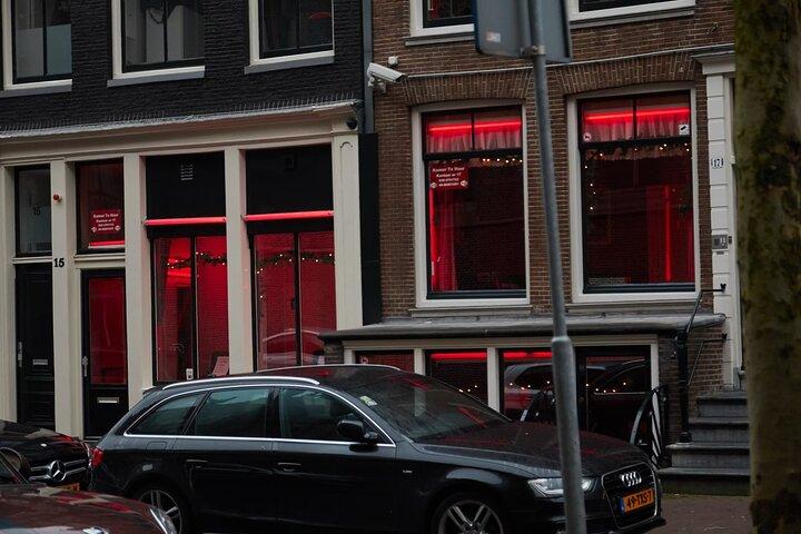Amsterdam Red Light and Coffee Shops Private Guided Walking Tour