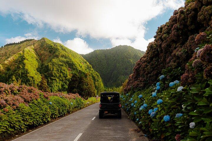 Side by Side Tour - Sete Cidades from North Coast (Half Day)