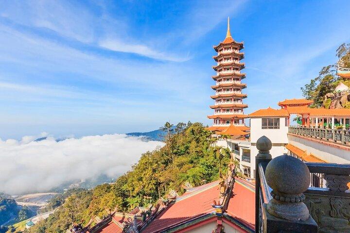 Genting Highlands & Batu Caves Day Tour