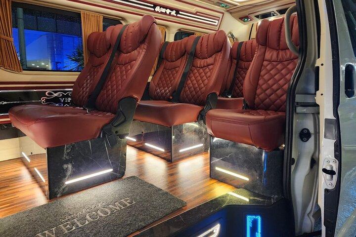 Private Airport Transfers in Singapore