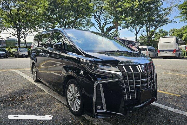 Private Airport Transfers in Singapore