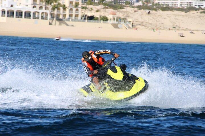 30-Minute Jetski Adventure in Los Cabos