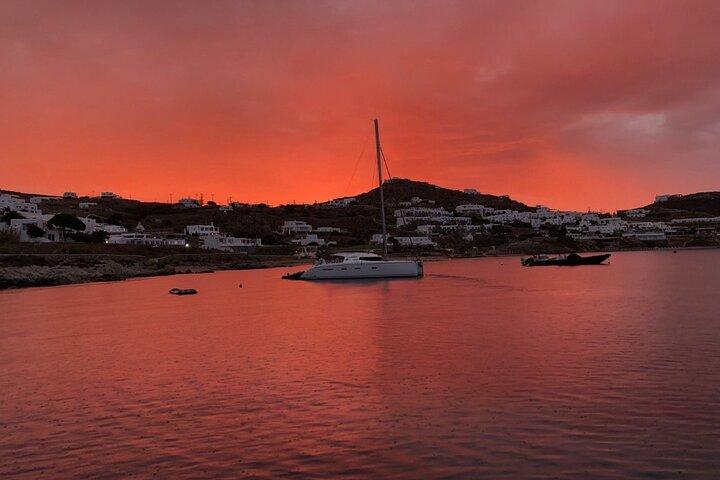 From Mykonos: Small Group Delos and Rhenia Catamaran Tour