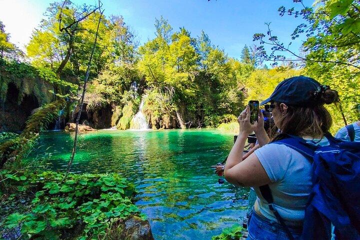 Zagreb: Plitvice with Ticket & Rastoke Guided Tour Boat Ride