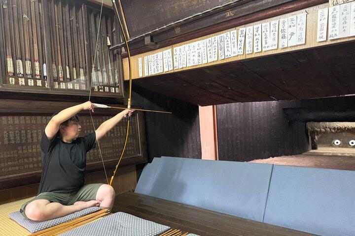 160 Years Authentic Seated Archery Experience in Kyoto