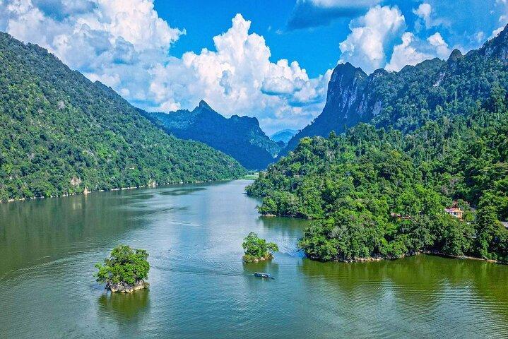 Hanoi, Cao Bang, Ban Gioc Waterfall, Ba Be Lake