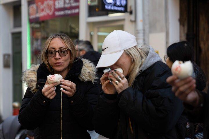 London Food Walking Tour: World Flavours in Soho & Chinatown