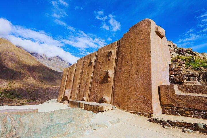 Sacred Valley & Maras Salt Mines Full Day Tour from Cusco