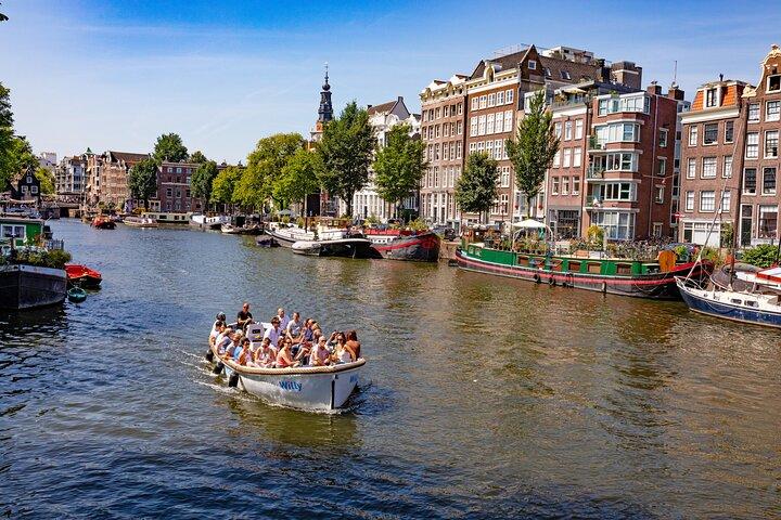 Amsterdam Open Boat Canal Cruise with Live Guide