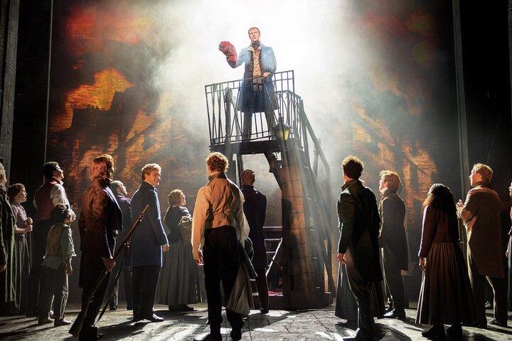 Experience Les Misérables with Two Course Pre Show Meal
