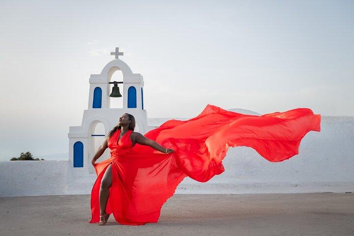 Santorini Oia: Private Flying Dress Photoshoot