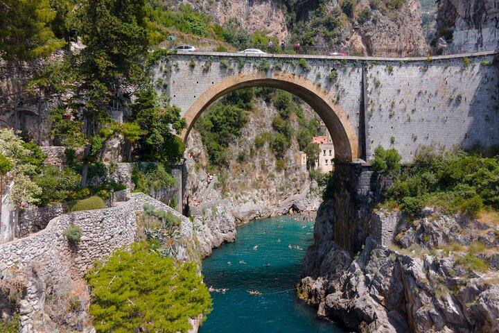 Small Group Amalfi Coast Boat Day Tour from Amalfi