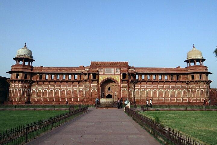 Agra Taj Mahal and Mausoleum Tour with Guide