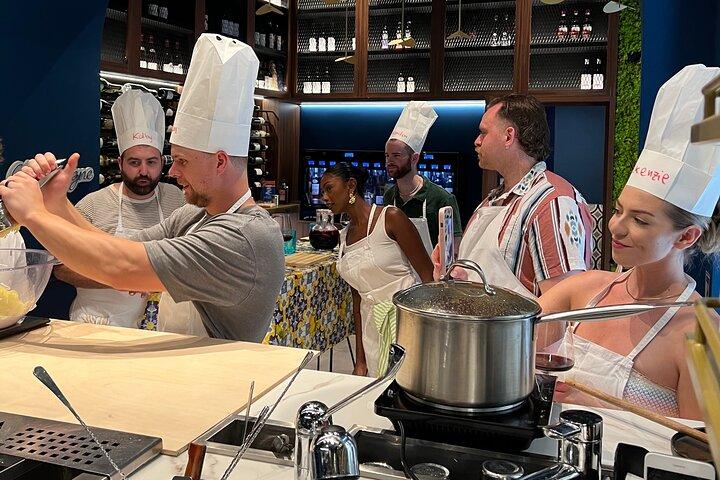 Nina's Sorrento Cooking Class: Enjoy Food, Music, and Free Wine