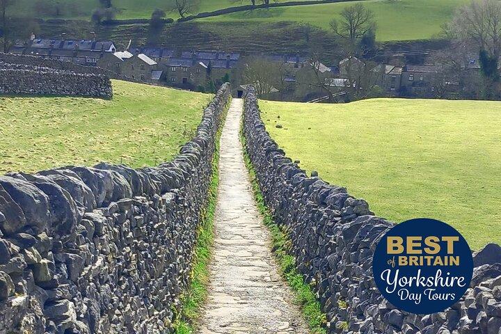 Herriot and Yorkshire Dales Day Trip from York