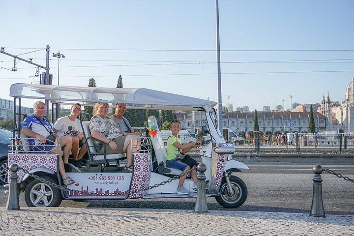 Lisbon Private Tuk Tuk Tour and Hotel Pickup: 2, 3, or 4 Hours