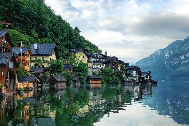 From Salzburg: Private Day Trip to Hallstatt with St. Gilgen