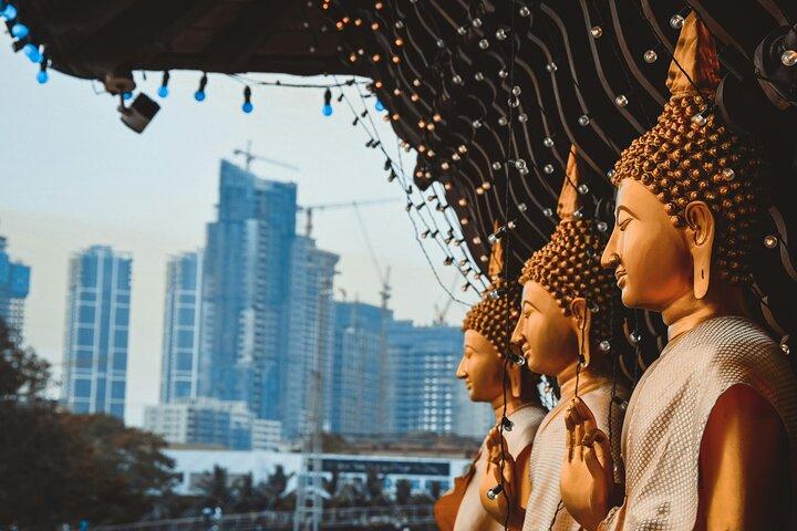 Colombo City Temples and Markets with Local Lunch