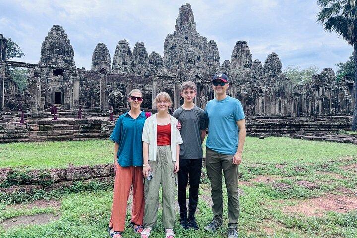 Angkor Elegance Private 2 Day Sunrise and Sunset Tour Package