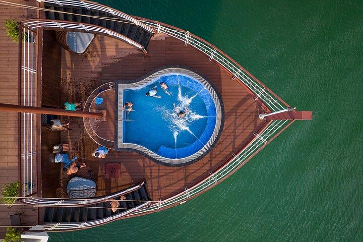 Luxury Cruise 5 star Top Tier Lan Ha bay 2D1N/ 3D2N