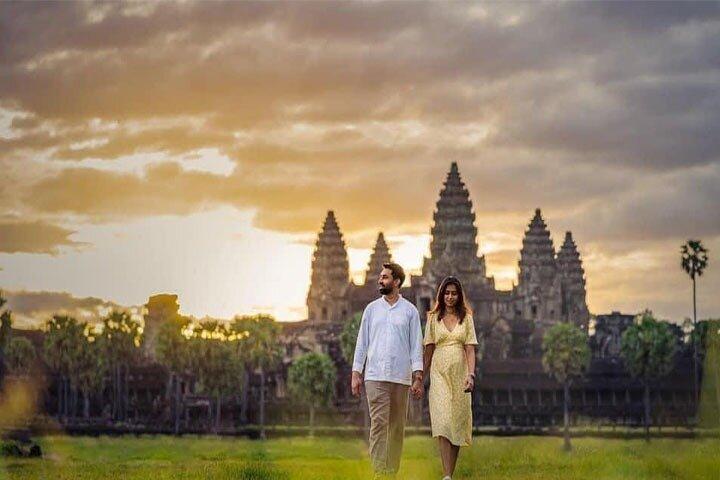 2 Days-Angkor Wat Highlights and Sunrise & Sunset