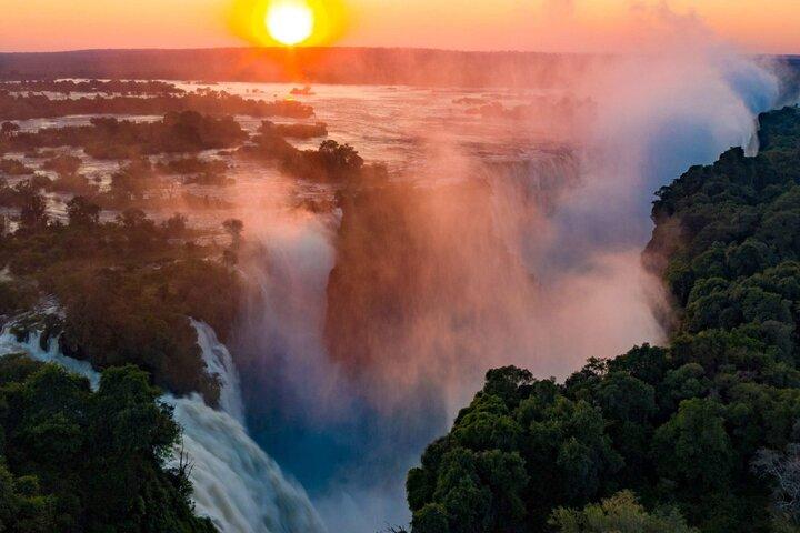 Guided Tour of Victoria Falls Zimbabwe and Zambia Experience