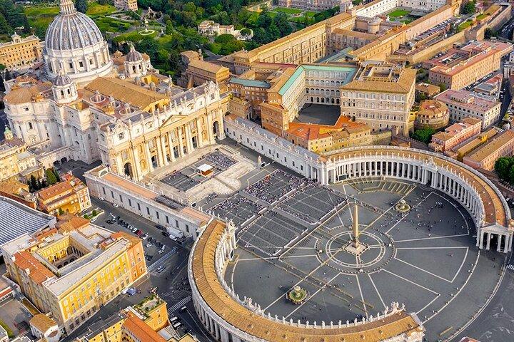 Vatican city: St. Peter's Basilica Priority Entry, Audio Guide