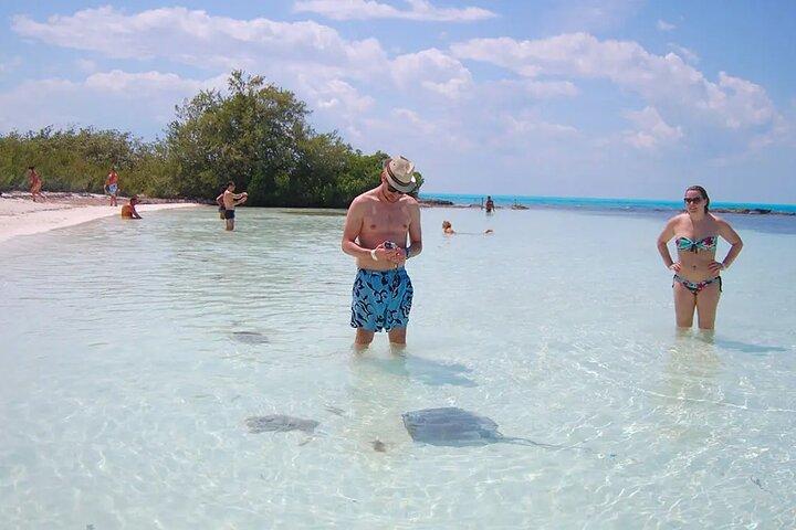 Isla Contoy and Isla Mujeres with All Inclusive Snorkeling