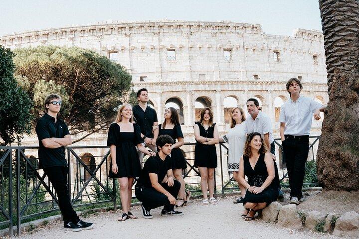 Private Photoshoot in Rome with a Local