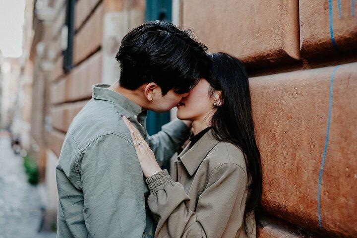 Private Photoshoot in Rome with a Local