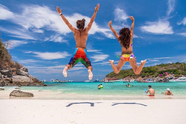 Coral Island and Kahung Beach by Speedboat