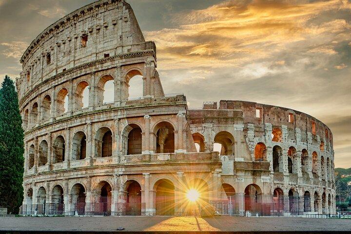 Rome: Private Colosseum, Roman Forum & Palatine Hill Tour