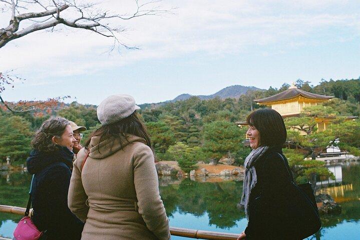 Kyoto: Kinkaku-ji Temple & Serene Garden Guided Tour with Tickets