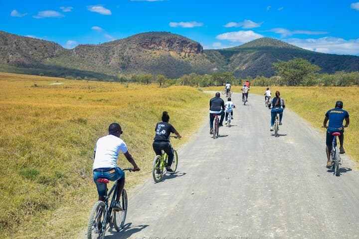 Guided Day Tour Safari of Parks Lake Naivasha and Hells Gate