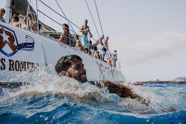 Catamaran Cruise to Papagayo beaches, lunch and water activities