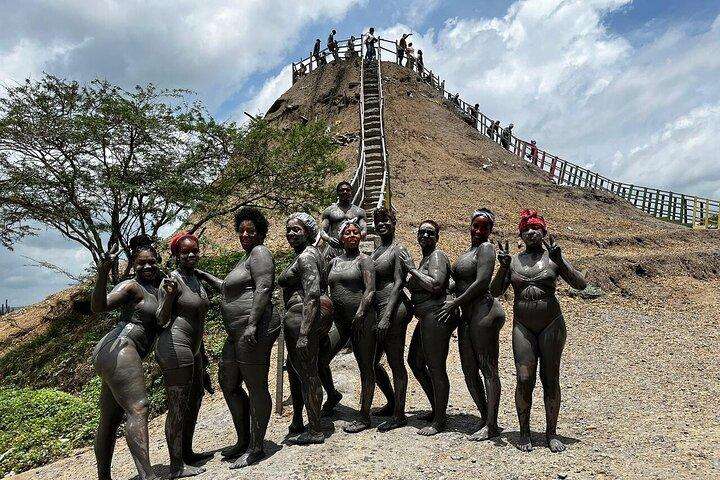 Full Day Totumo Volcano with Lunch and Private Beach
