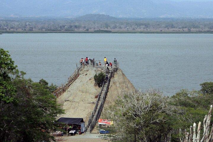 Full Day Totumo Volcano with Lunch and Private Beach