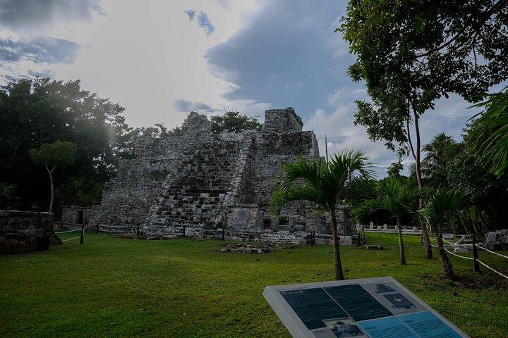 Cancun City Sightseeing Tour