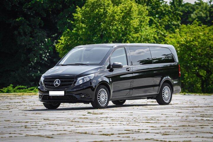 Private Transfer:Athens City to Piraeus Cruise Port